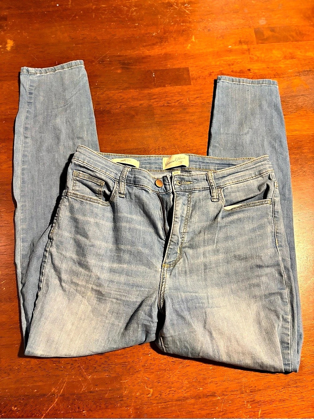 Universal Thread High Rise Skinny Blue Waist 29